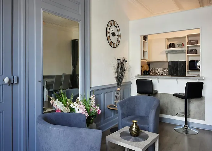 Renove En Centre-ville, Balcon, Animaux Acceptes, Wifi - Fr-1-555-118 *