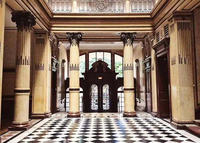 Renove En Centre-ville, Balcon, Animaux Acceptes, Wifi - Fr-1-555-118 *